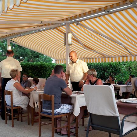 Pansion Burin Hotel Baska  Bagian luar foto